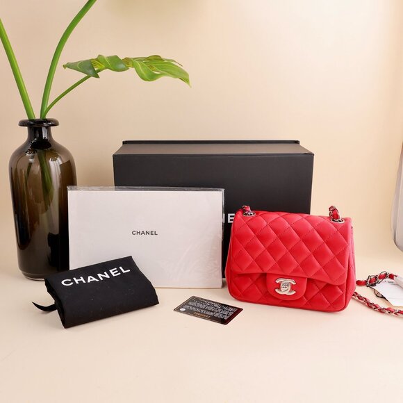 Chanel Quilted Lambskin Mini Square Flap Red NWT - Picture 1 of 16